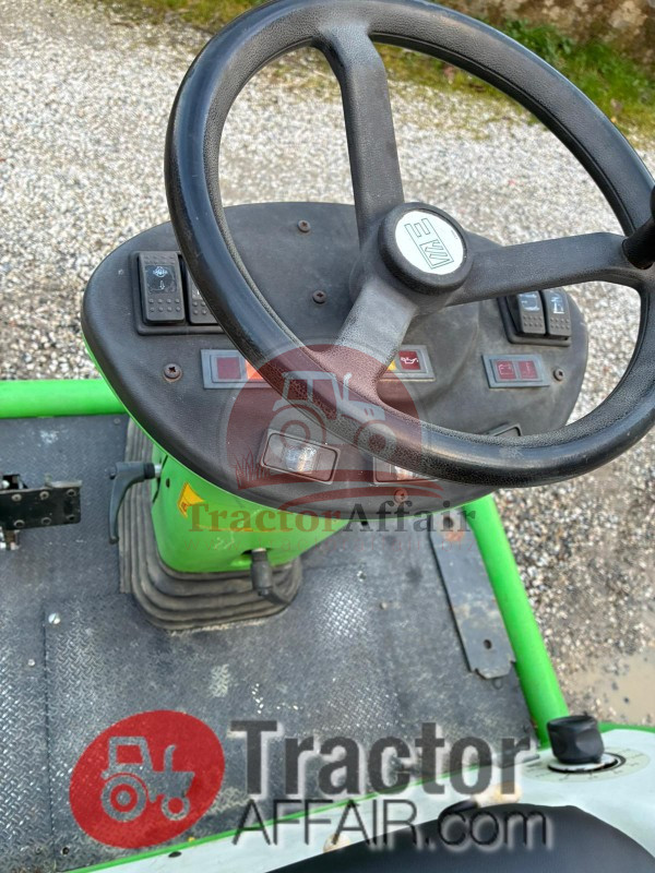 TAGLIAERBA ETESIA H 124 D DIESEL 24 CV SCARICO ALTO - photo 7