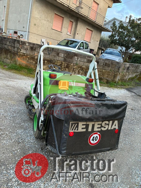 TAGLIAERBA ETESIA H 124 D DIESEL 24 CV SCARICO ALTO - photo 10