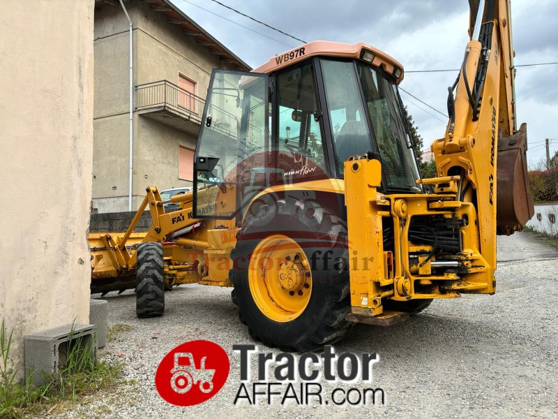 TERNA KOMATSU WB97R 4RM - photo 4